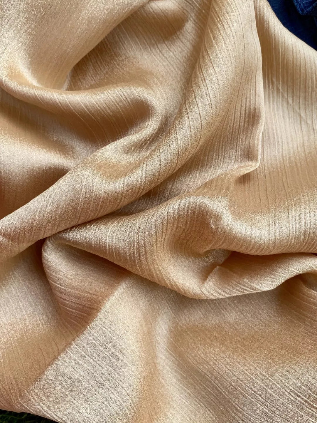 Crinkle Silk Hijab - Golden