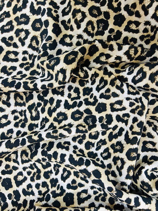 Premium Georgette Hijab – Classic Beige Leopard