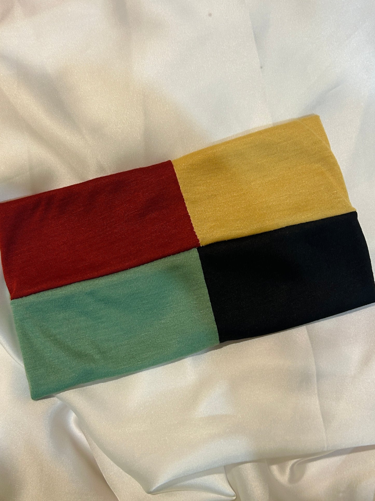 4 in 1 Caps - Red, Skin, Sea Green, Black