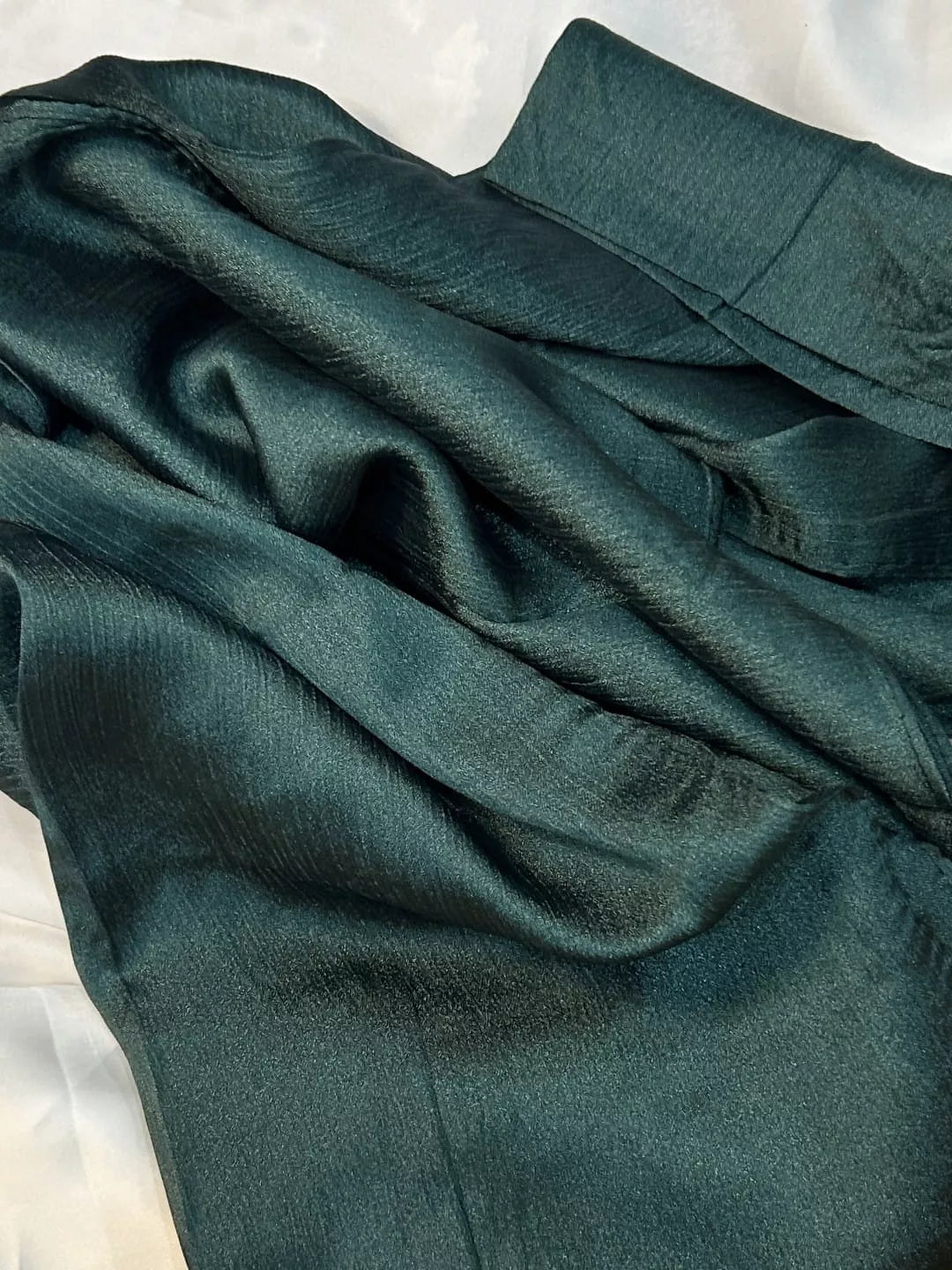 Crinkle Silk Hijab - Bottle Green
