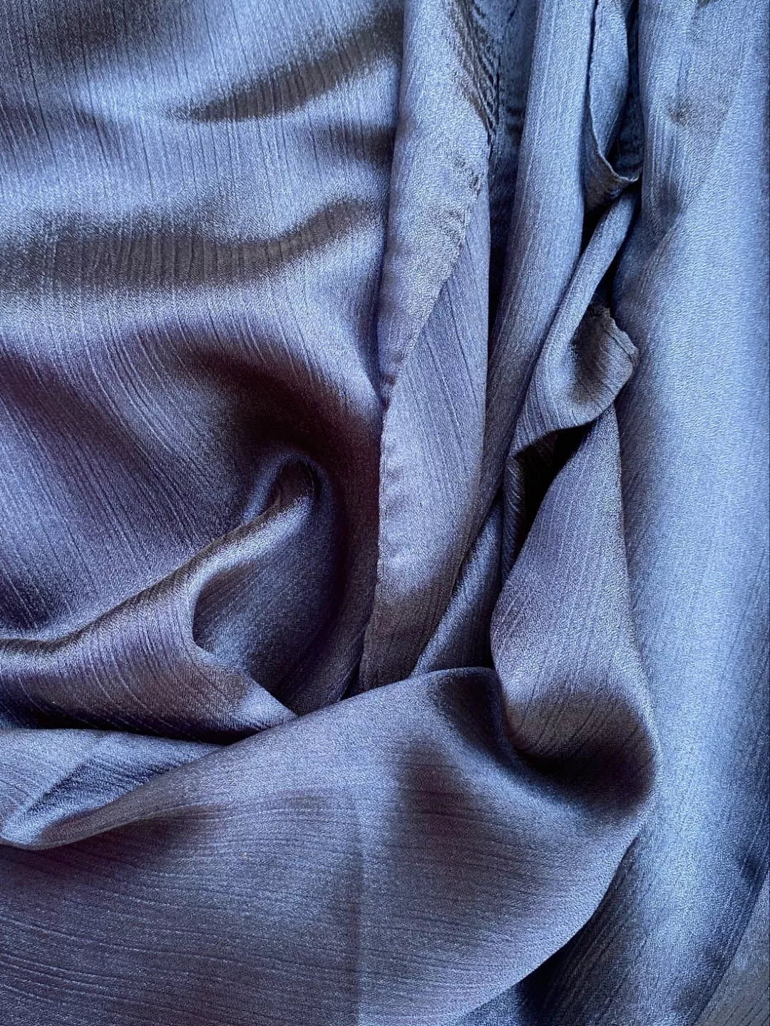Crinkle Silk Hijab - Navy Blue