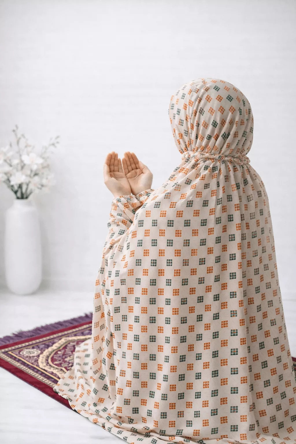 Printed Namaz Chaddar - Cream