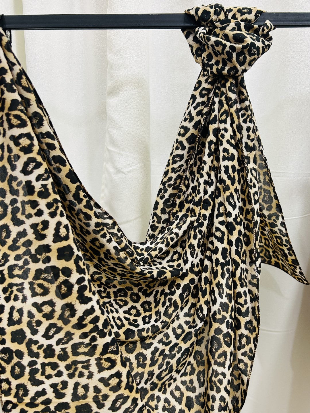 Premium Georgette Hijab – Classic Beige Leopard