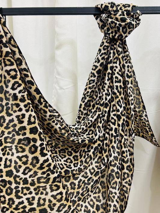 Premium Georgette Hijab – Classic Beige Leopard